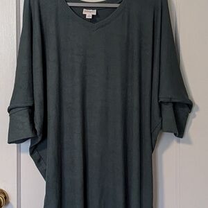 Gently Used LuLaRoe Naomi L Green